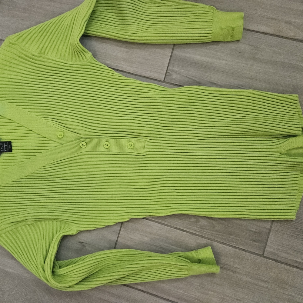 Vibrant Green Ribbed Sweater